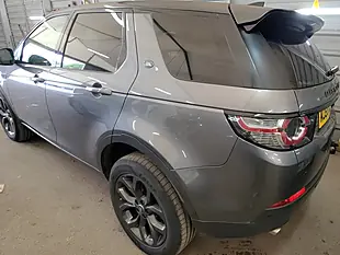 Used 2018 Land Rover Discovery Sport Landmark Grey - Interior and Exterior details 3