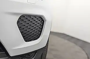 Used 2018 Land Rover Discovery Sport Landmark White - Interior and Exterior details 18