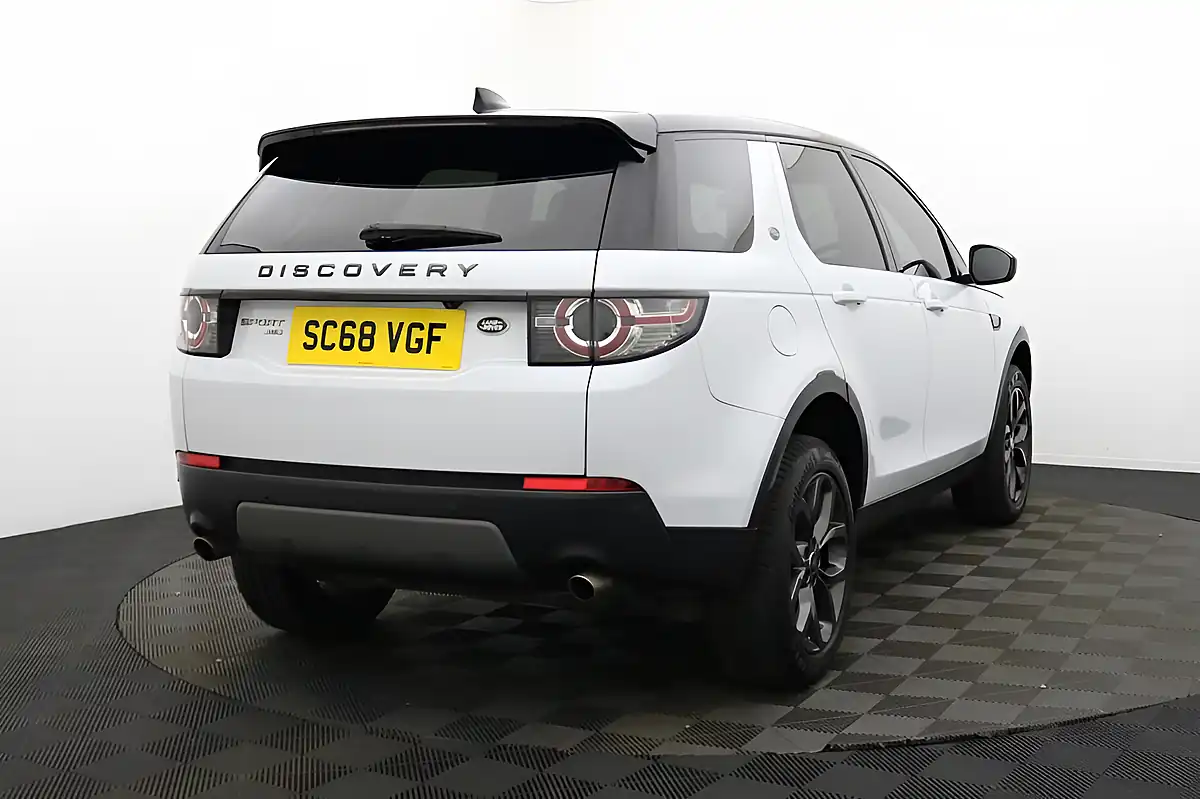 Used 2018 Land Rover Discovery Sport Landmark White - Interior and Exterior details 4
