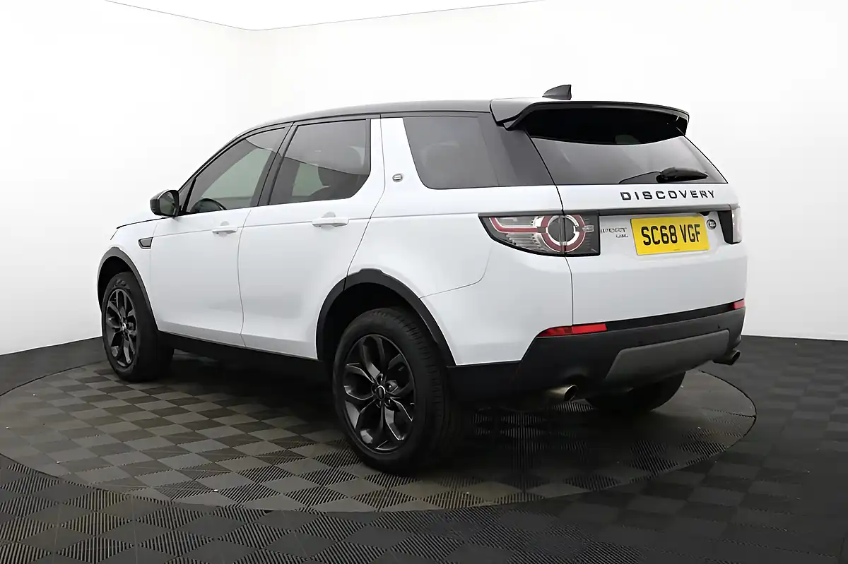 Used 2018 Land Rover Discovery Sport Landmark White - Interior and Exterior details 6
