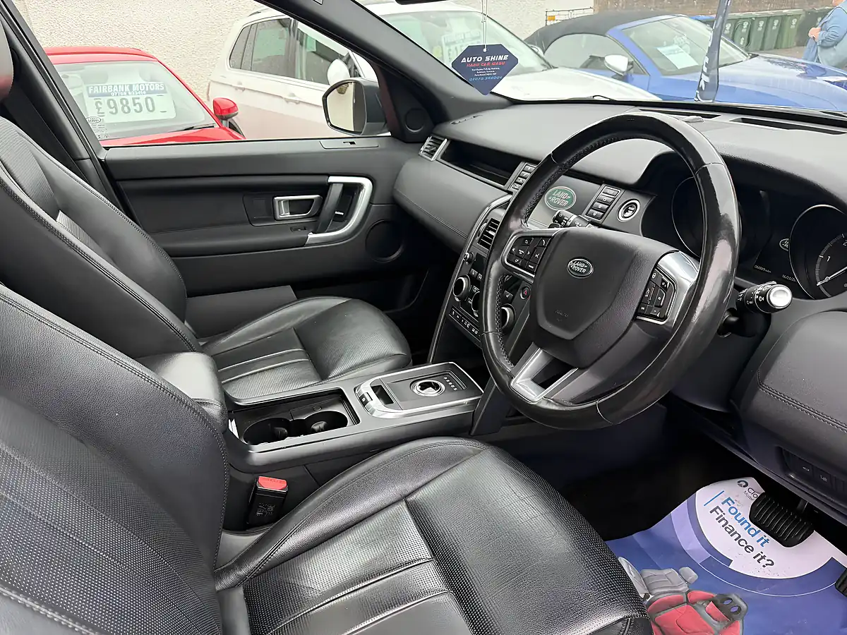 Used 2018 Land Rover Discovery Sport Landmark White - Interior and Exterior details 5