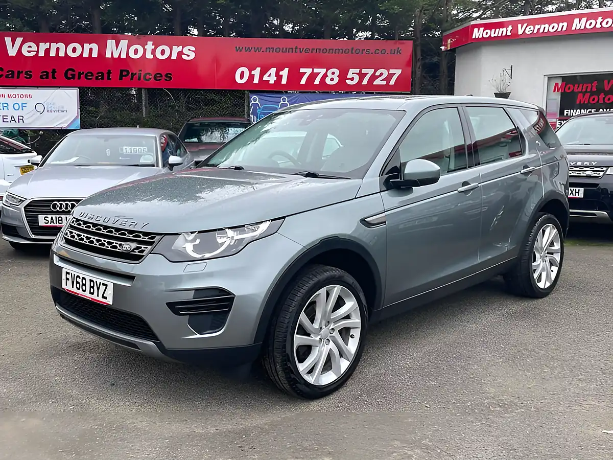 Used 2018 Land Rover Discovery Sport Se Grey - Interior and Exterior details 4