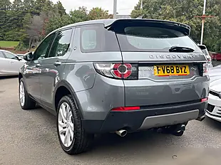 Used 2018 Land Rover Discovery Sport Se Grey - Interior and Exterior details 8