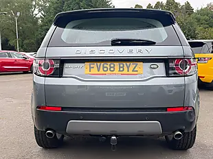 Used 2018 Land Rover Discovery Sport Se Grey - Interior and Exterior details 9