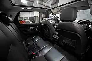 Used 2018 Land Rover Discovery Sport Se Tech Black - Interior and Exterior details 13