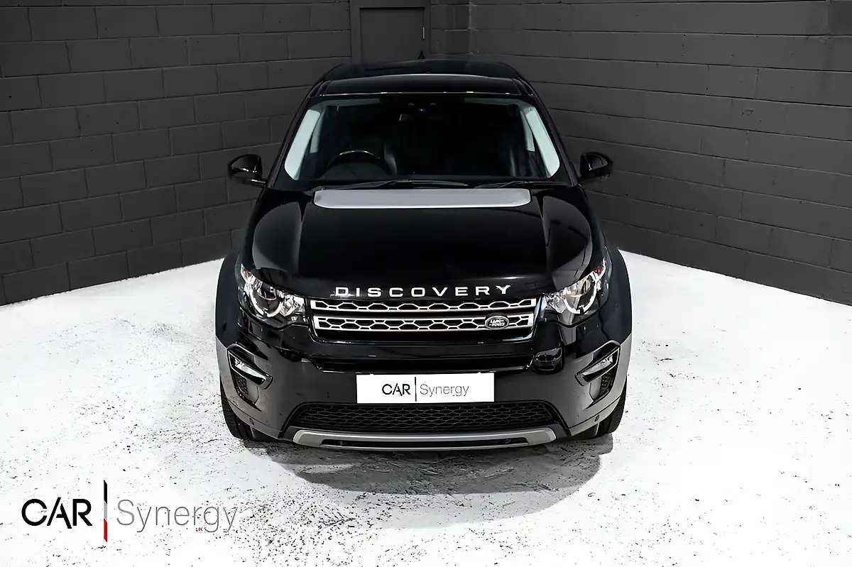 Used 2018 Land Rover Discovery Sport Se Tech Black - Interior and Exterior details 5