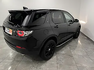 Used 2018 Land Rover Discovery Sport Se Tech Black - Interior and Exterior details 4
