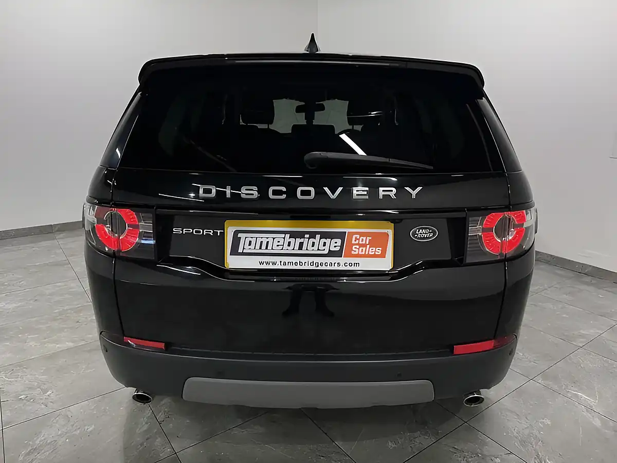 Used 2018 Land Rover Discovery Sport Se Tech Black - Interior and Exterior details 5