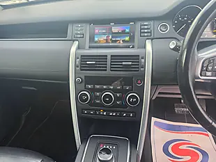 Used 2018 Land Rover Discovery Sport Se Tech Black - Interior and Exterior details 11