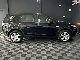 Used 2018 Land Rover Discovery Sport Se Tech Edition Black - Interior and Exterior details 14