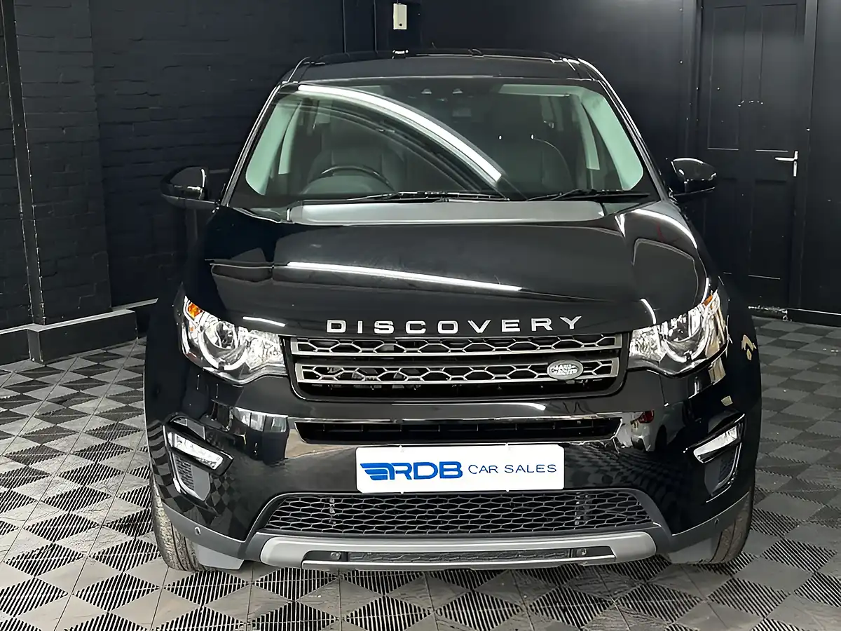 Used 2018 Land Rover Discovery Sport Se Tech Edition Black - Interior and Exterior details 7