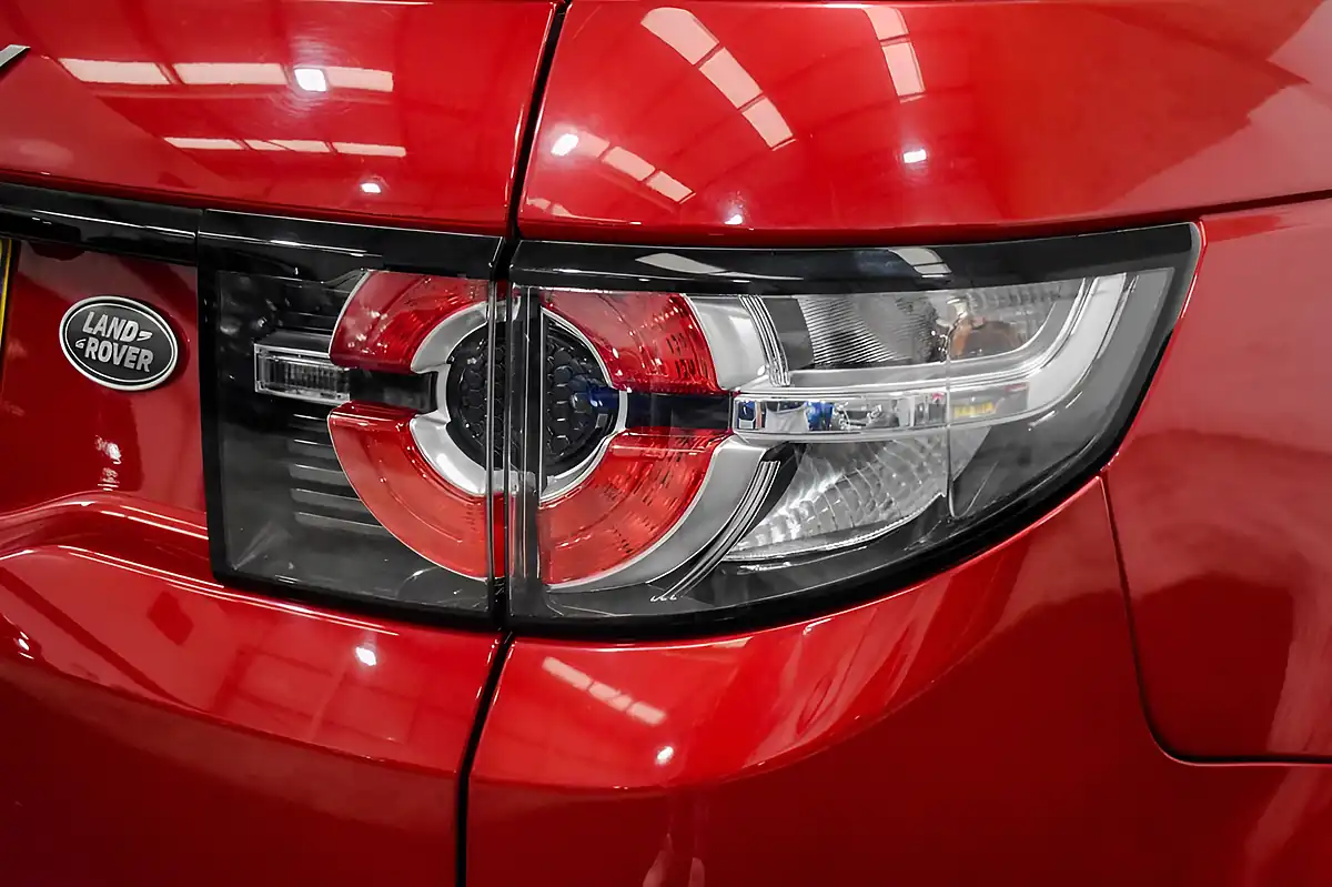 Used 2018 Land Rover Discovery Sport Se Tech Red - Interior and Exterior details 18