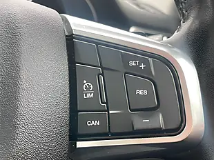 Used 2018 Land Rover Discovery Sport Se Tech White - Interior and Exterior details 20