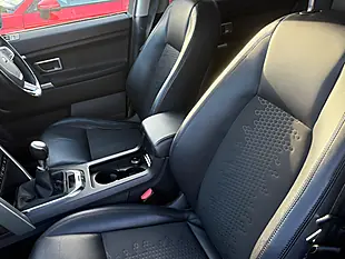 Used 2018 Land Rover Discovery Sport Se Tech White - Interior and Exterior details 16
