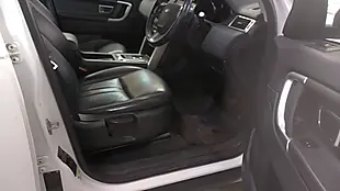 Used 2018 Land Rover Discovery Sport Se Tech White - Interior and Exterior details 9