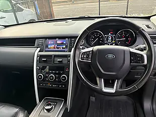 Used 2018 Land Rover Discovery Sport Se Tech White - Interior and Exterior details 12