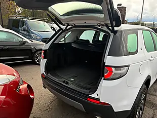 Used 2018 Land Rover Discovery Sport Se Tech White - Interior and Exterior details 18