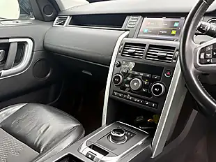 Used 2018 Land Rover Discovery Sport Se Tech Zambezi Silver - Interior and Exterior details 18