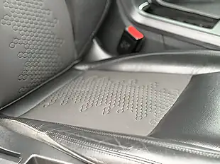 Used 2018 Land Rover Discovery Sport Se Tech Zambezi Silver - Interior and Exterior details 19