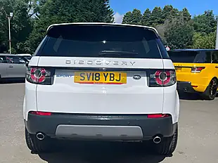 Used 2018 Land Rover Discovery Sport Se White - Interior and Exterior details 9