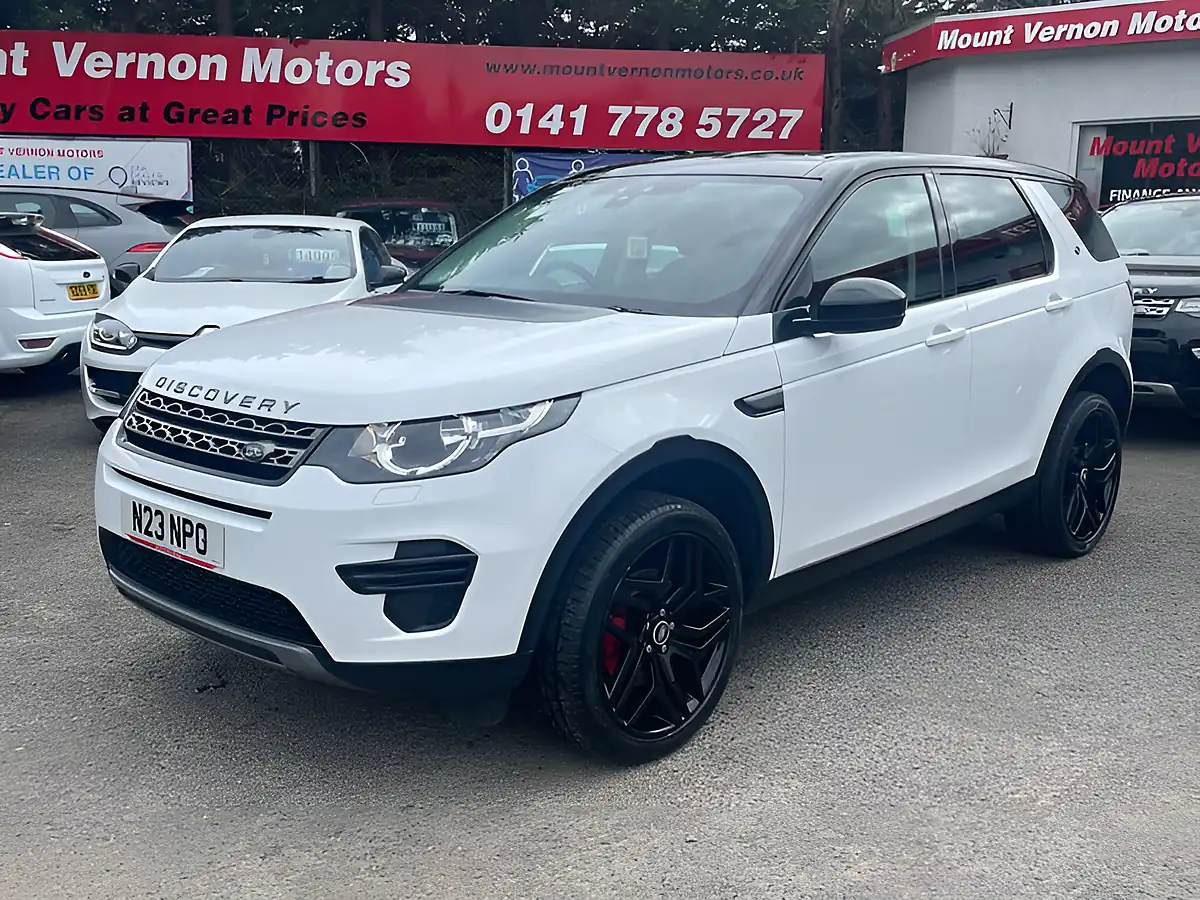 Used 2018 Land Rover Discovery Sport Se White - Interior and Exterior details 2