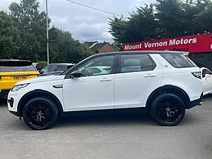 Used 2018 Land Rover Discovery Sport Se White - Interior and Exterior details 4