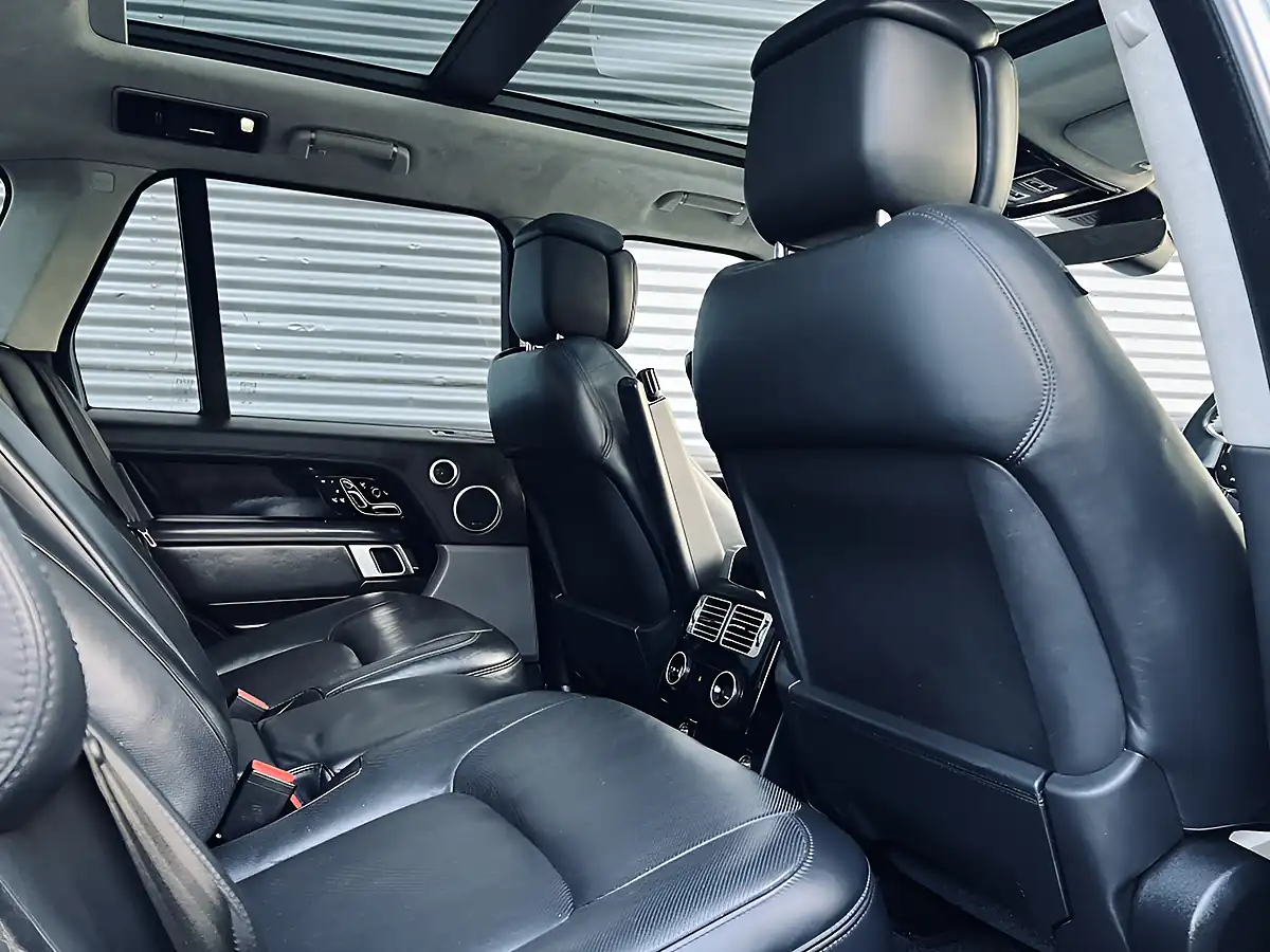 Used 2018 Land Rover Range Rover Autobiography Grey - Interior and Exterior details 10