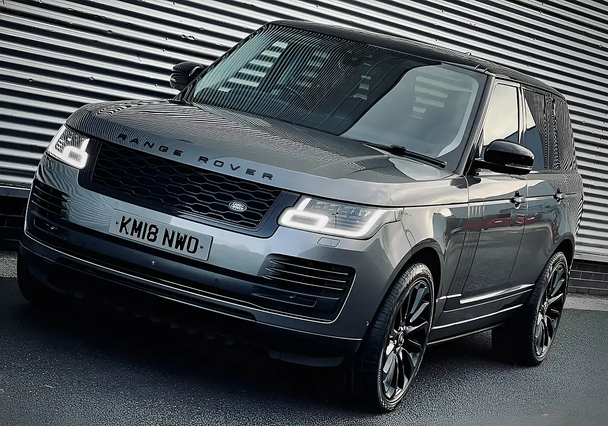 Used 2018 Land Rover Range Rover Autobiography Grey - Interior and Exterior details 16