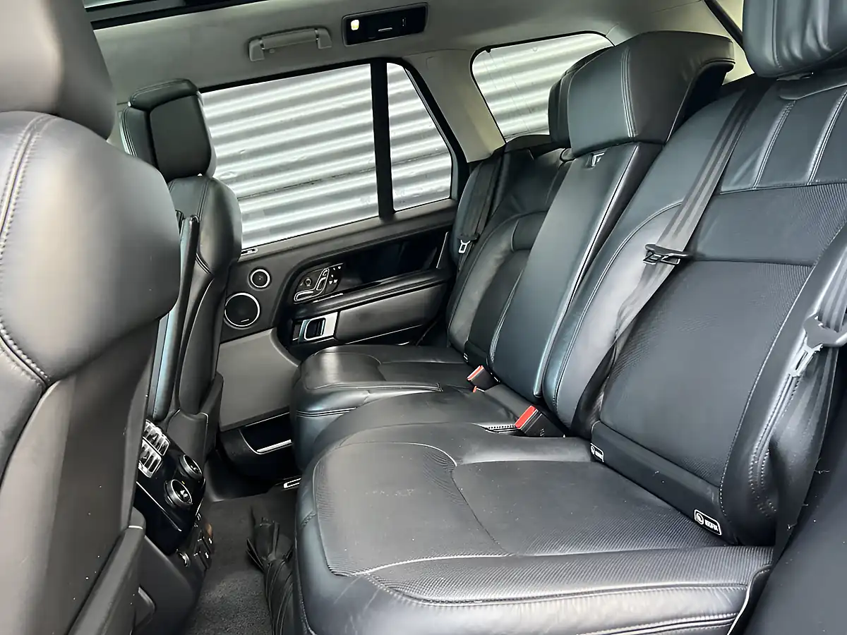 Used 2018 Land Rover Range Rover Autobiography Grey - Interior and Exterior details 18