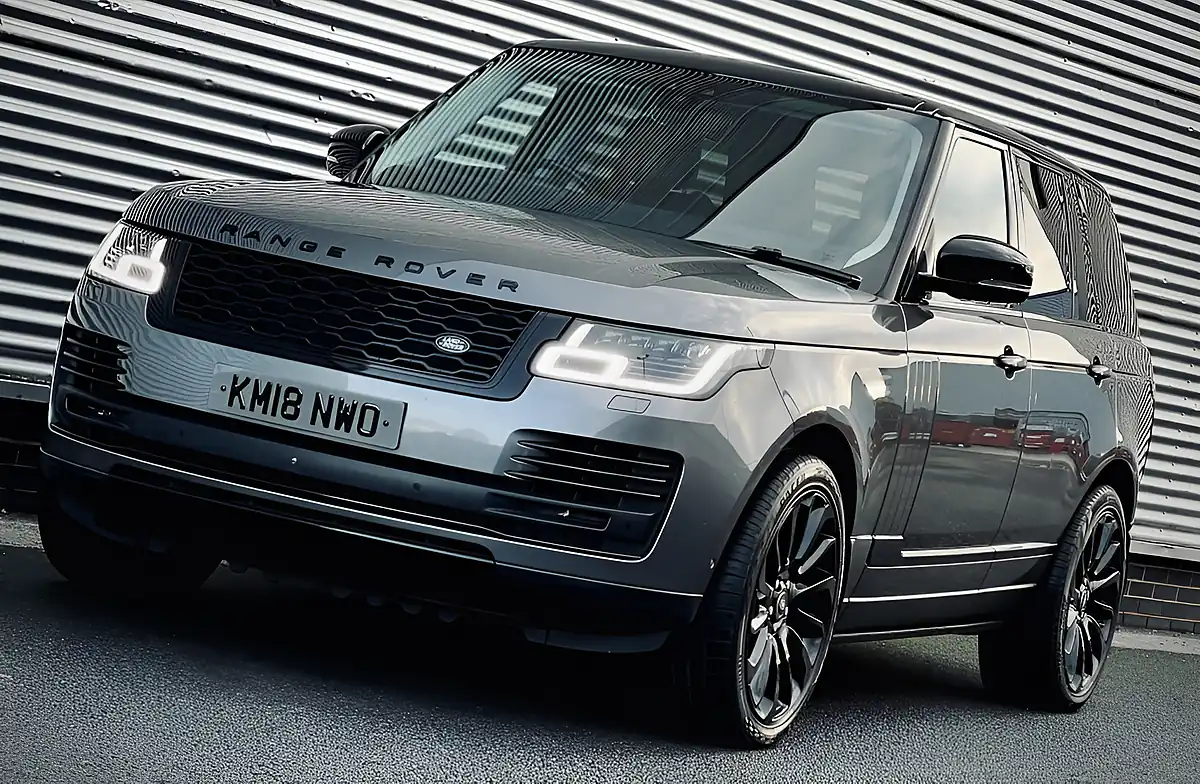 Used 2018 Land Rover Range Rover Autobiography Grey - Interior and Exterior details 7