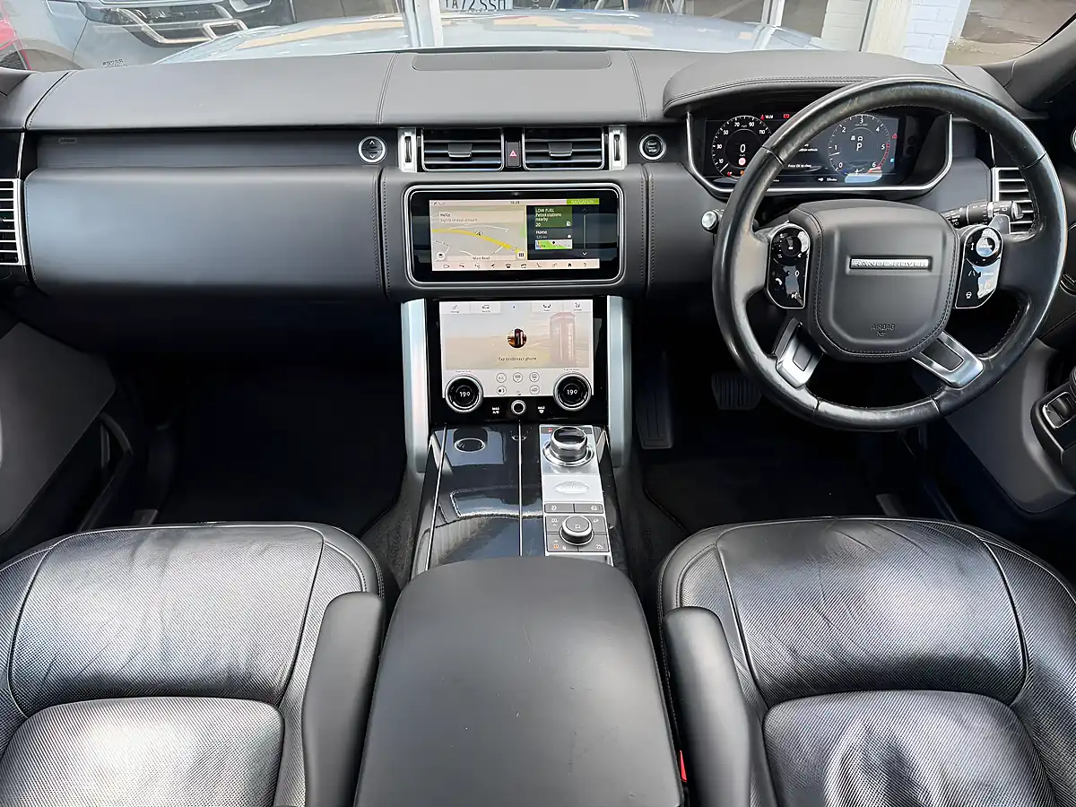Used 2018 Land Rover Range Rover Autobiography Silver - Interior and Exterior details 10