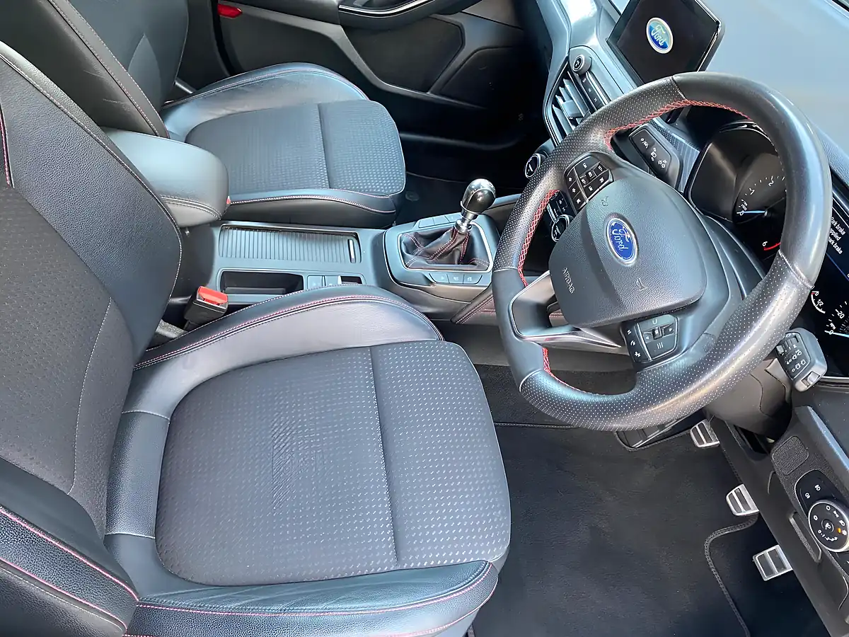Used 2018 Land Rover Range Rover Autobiography Silver - Interior and Exterior details 15