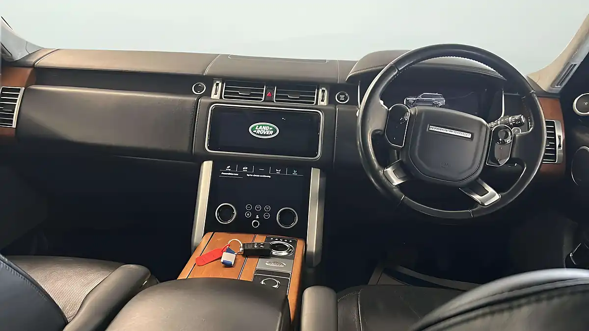 Used 2018 Land Rover Range Rover Autobiography Silver - Interior and Exterior details 17