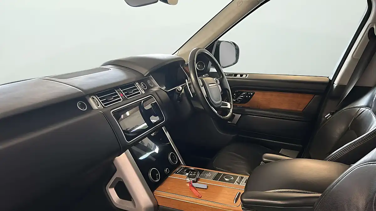 Used 2018 Land Rover Range Rover Autobiography Silver - Interior and Exterior details 19