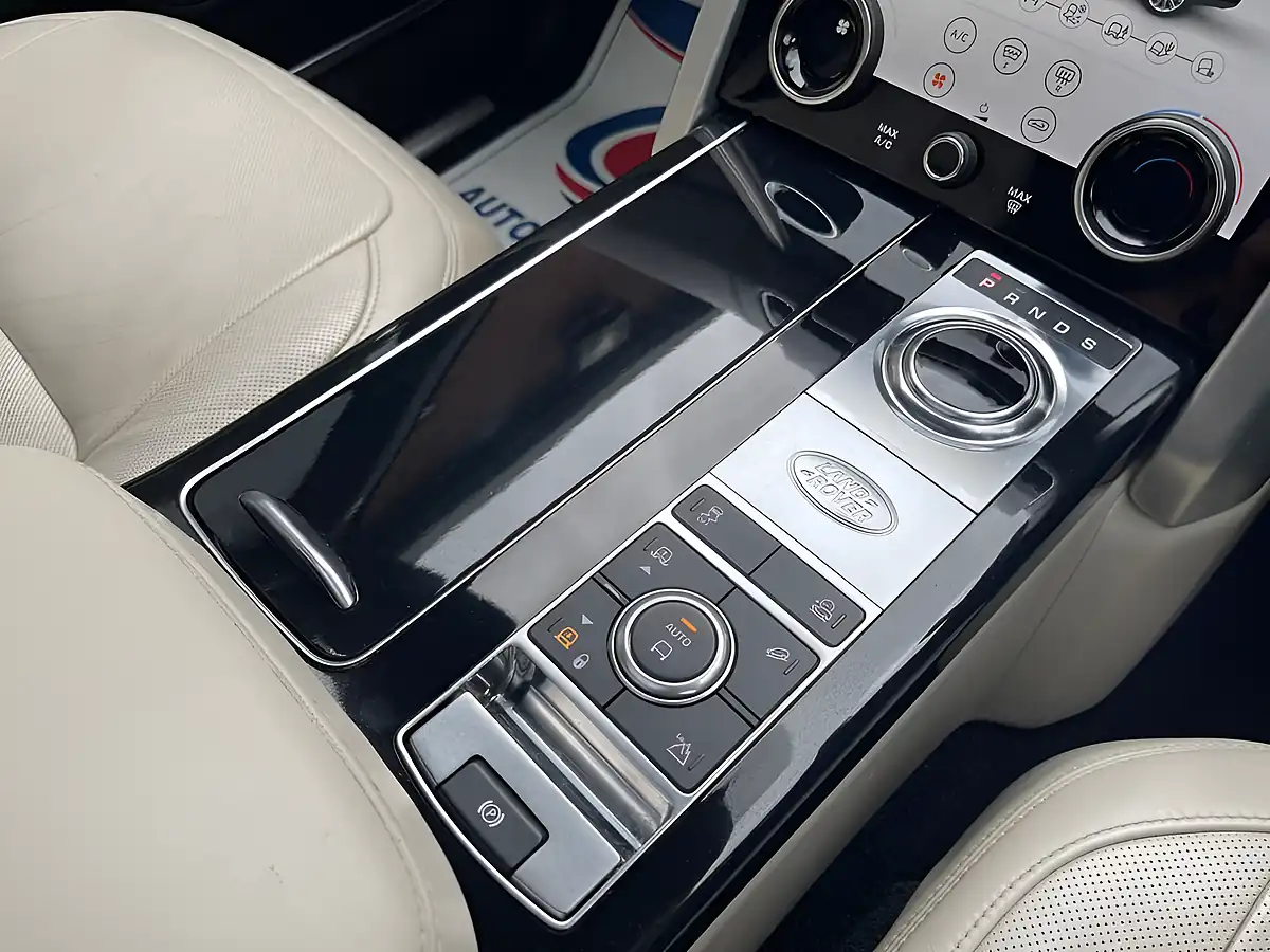 Used 2018 Land Rover Range Rover Autobiography Silver - Interior and Exterior details 11