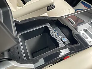 Used 2018 Land Rover Range Rover Autobiography Silver - Interior and Exterior details 15