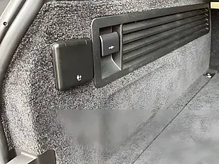 Used 2018 Land Rover Range Rover Autobiography Silver - Interior and Exterior details 19