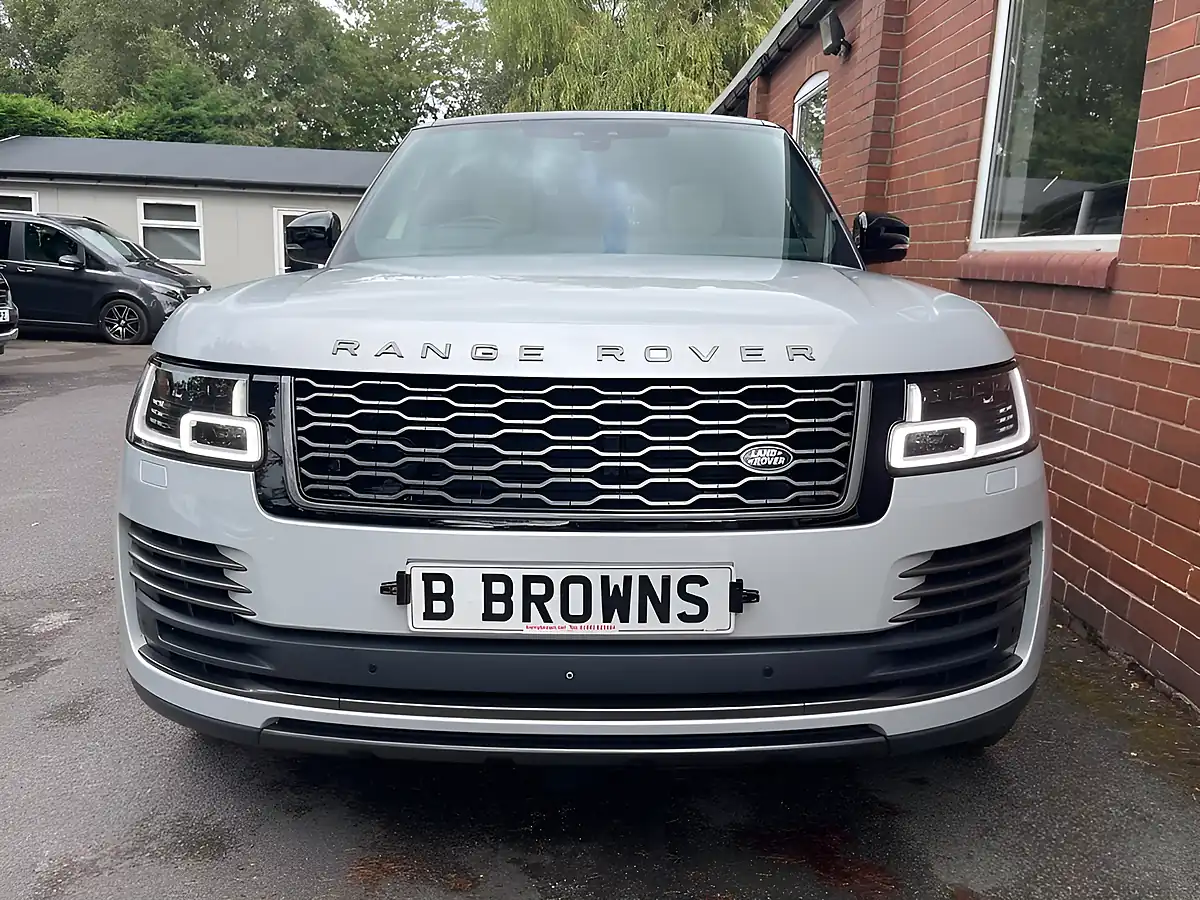 Used 2018 Land Rover Range Rover Autobiography Silver - Interior and Exterior details 5