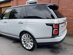Used 2018 Land Rover Range Rover Autobiography Silver - Interior and Exterior details 9