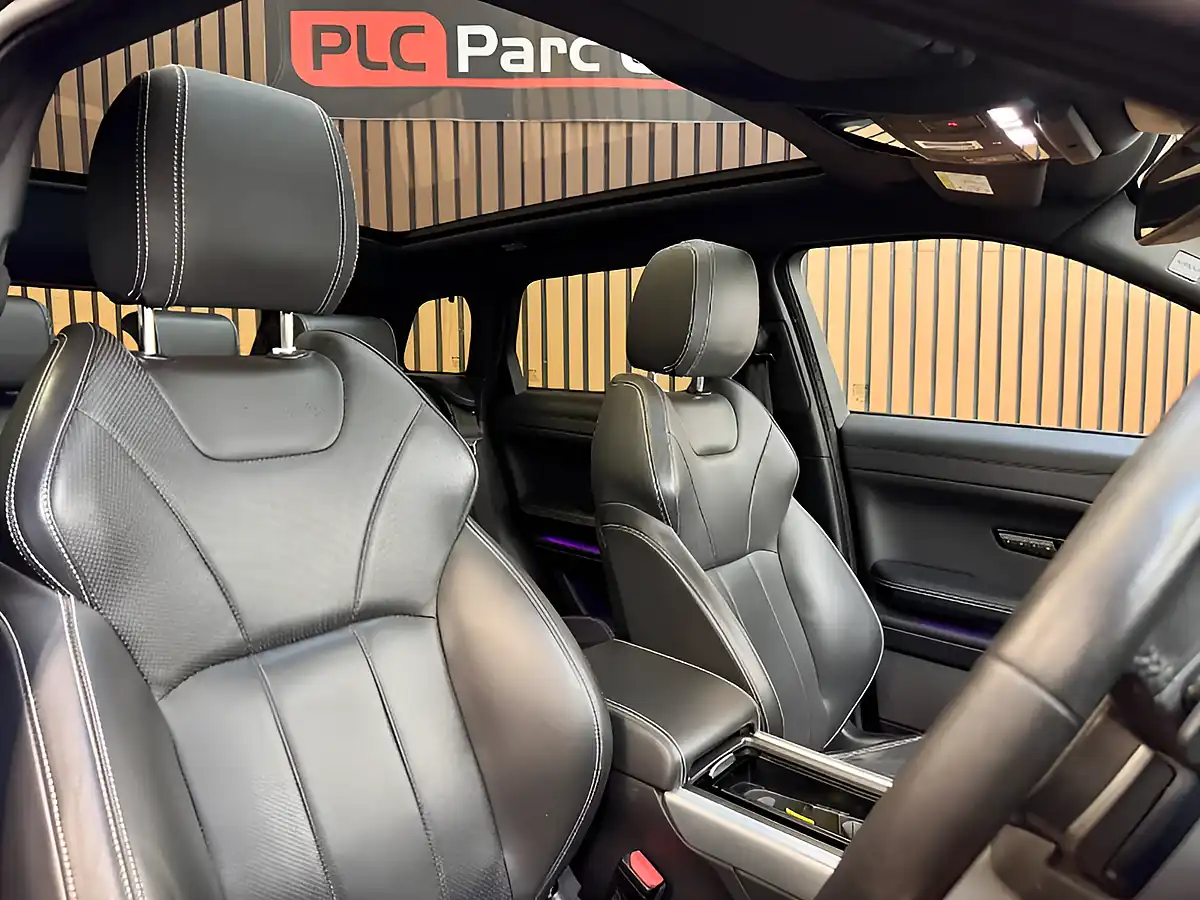 Used 2018 Land Rover Range Rover Evoque Autobiography Carpathian Grey - Interior and Exterior details 12