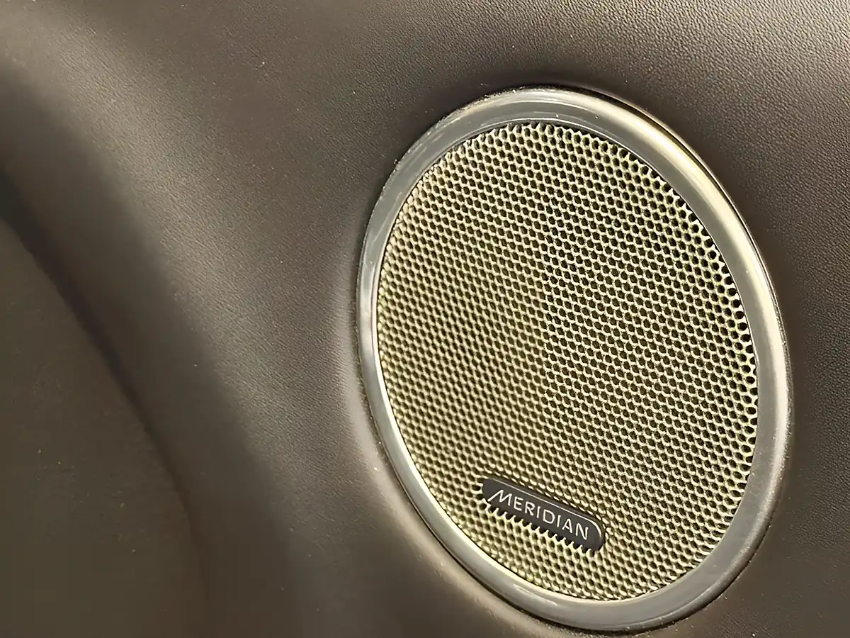 Used 2018 Land Rover Range Rover Evoque Autobiography Carpathian Grey - Interior and Exterior details 19