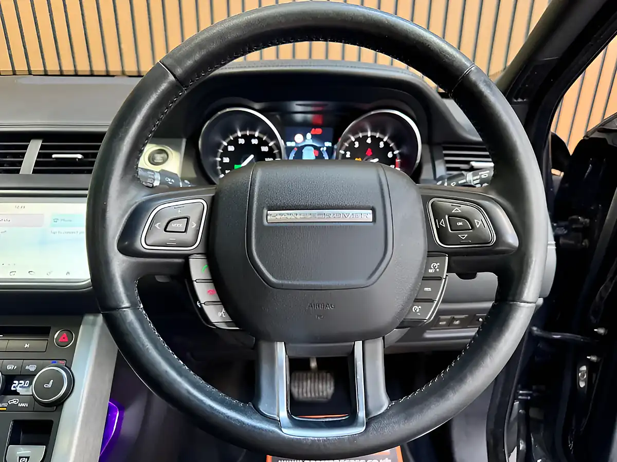 Used 2018 Land Rover Range Rover Evoque Autobiography Carpathian Grey - Interior and Exterior details 9