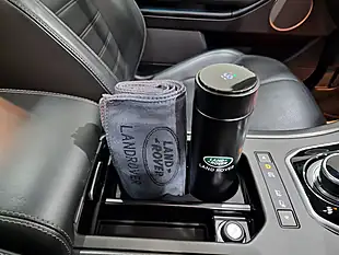 Used 2018 Land Rover Range Rover Evoque Hse Dynamic Black - Interior and Exterior details 11