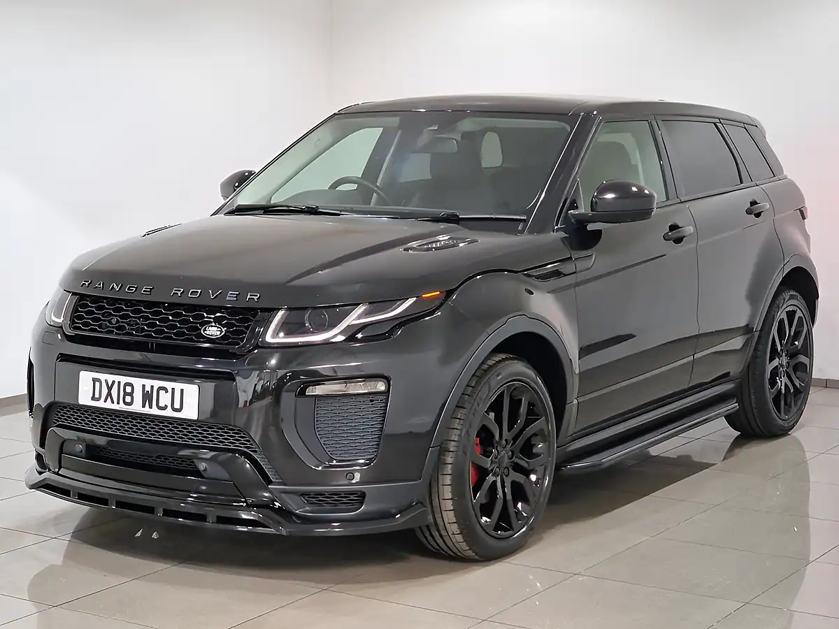 Used 2018 Land Rover Range Rover Evoque Hse Dynamic Black - Interior and Exterior details 3