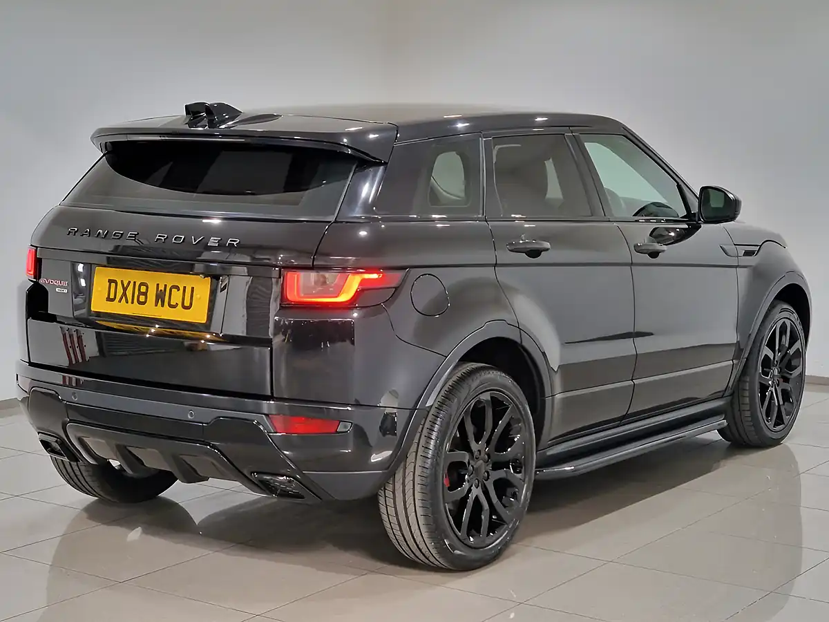 Used 2018 Land Rover Range Rover Evoque Hse Dynamic Black - Interior and Exterior details 6