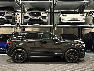 Used 2018 Land Rover Range Rover Evoque Hse Dynamic Black - Interior and Exterior details 10