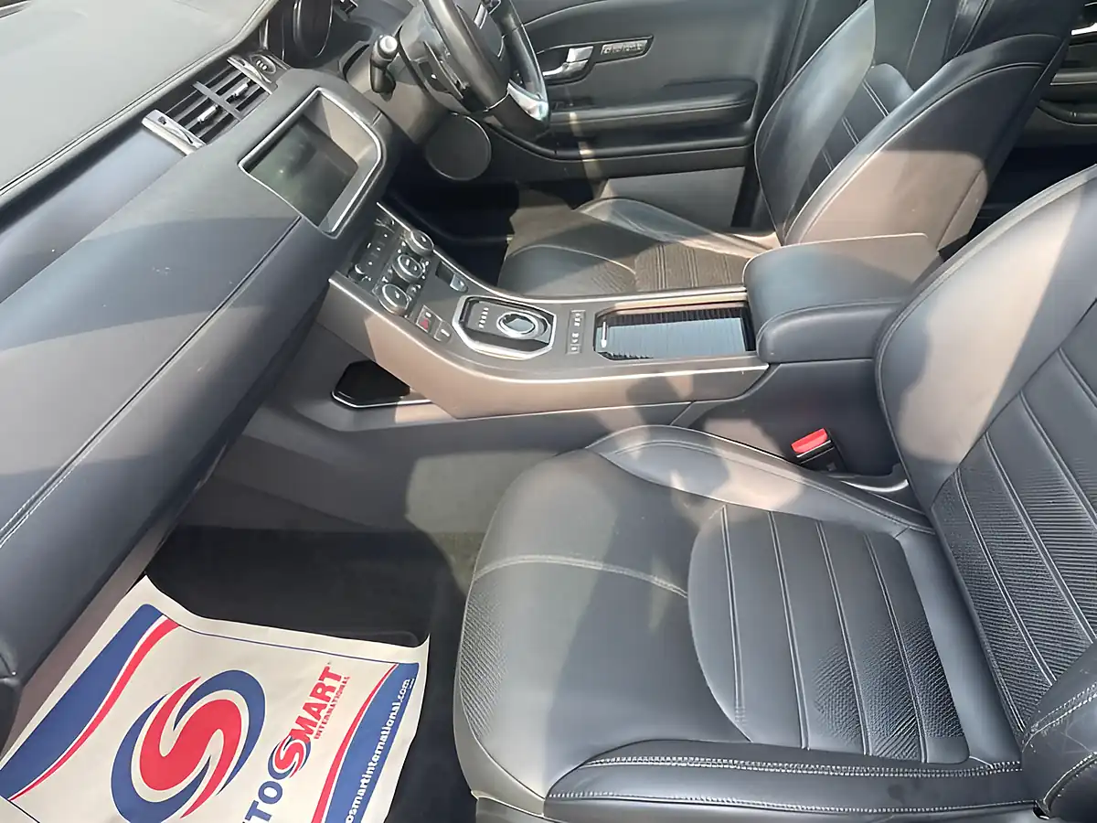 Used 2018 Land Rover Range Rover Evoque Hse Dynamic Black - Interior and Exterior details 15