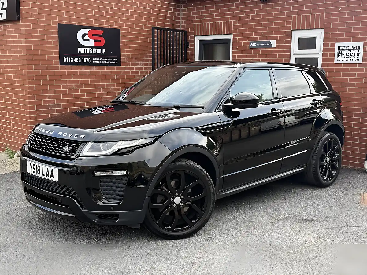 Used 2018 Land Rover Range Rover Evoque Hse Dynamic Black - Interior and Exterior details 5