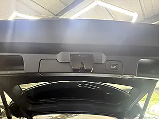Used 2018 Land Rover Range Rover Evoque Hse Dynamic Black - Interior and Exterior details 15