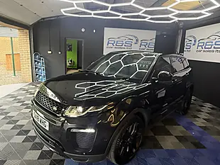 Used 2018 Land Rover Range Rover Evoque Hse Dynamic Black - Interior and Exterior details 19